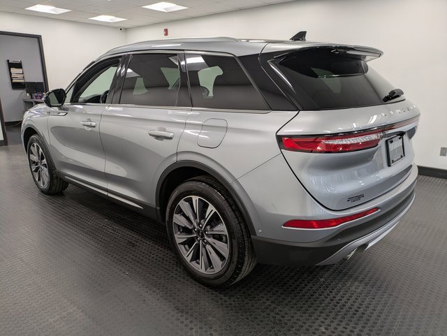 Certified 2022 Lincoln Corsair Reserve w/ Equipment Group 201A image 6