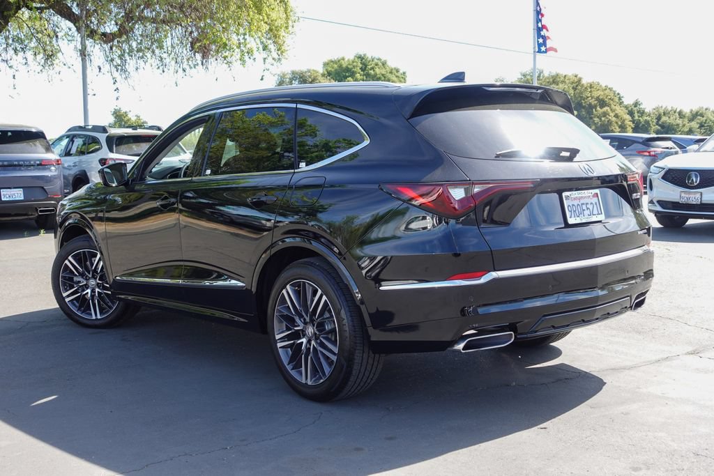 Certified 2025 Acura MDX w/ Advance Package AWD/4WD image 9