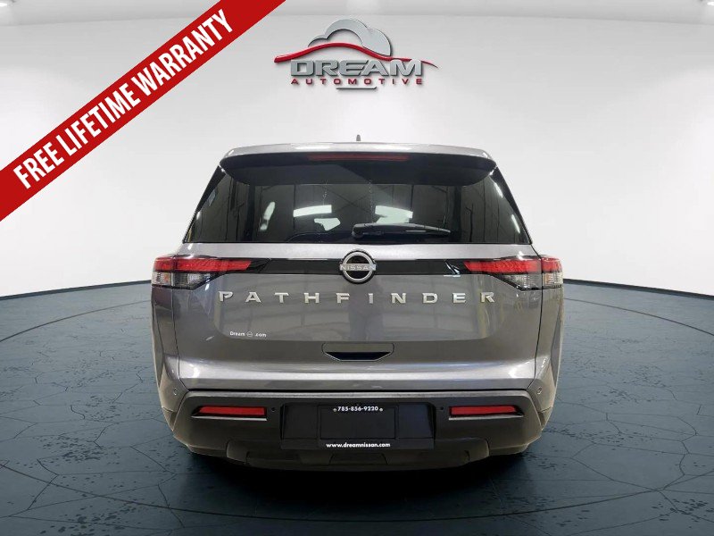 Used 2025 Nissan Pathfinder SV FWD image 18