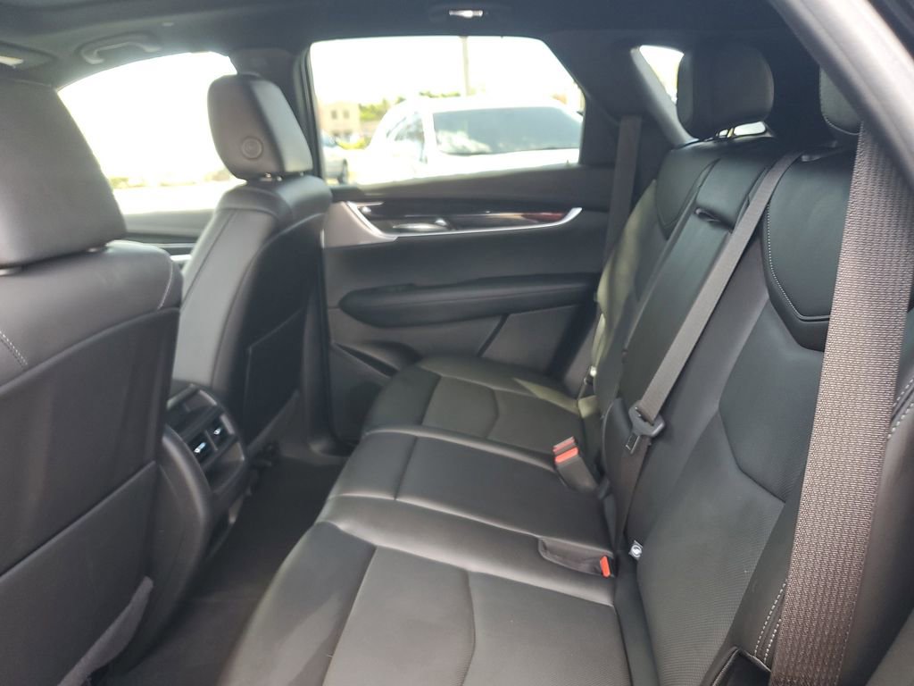 Used 2022 Cadillac XT5 Premium Luxury w/ LPO, Premium Carpet Package image 14
