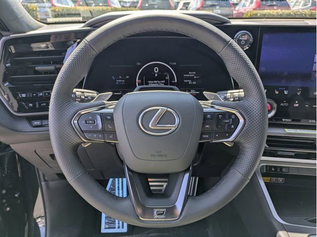 New 2026 Lexus TX 500h AWD image 15