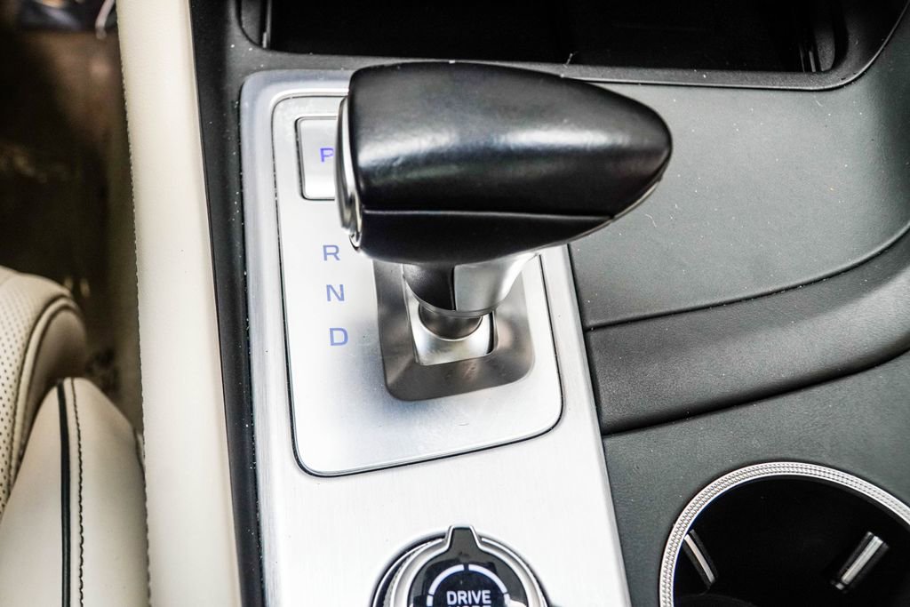 Used 2019 Genesis G70 3.3T Design image 19