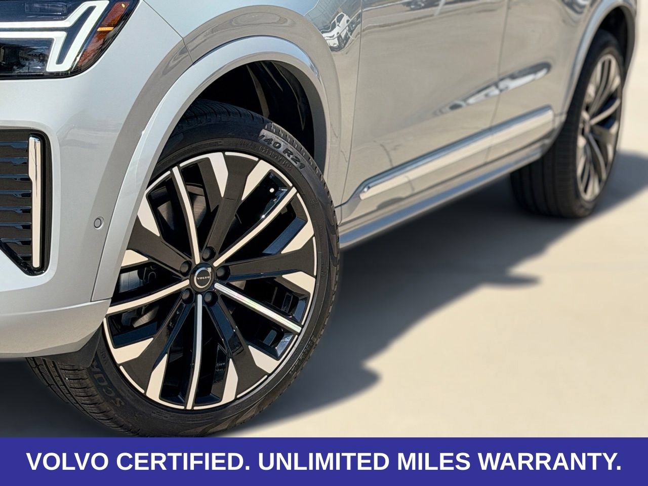 Certified 2026 Volvo XC90 B6 Plus w/ Protection Package Premier AWD/4WD image 10