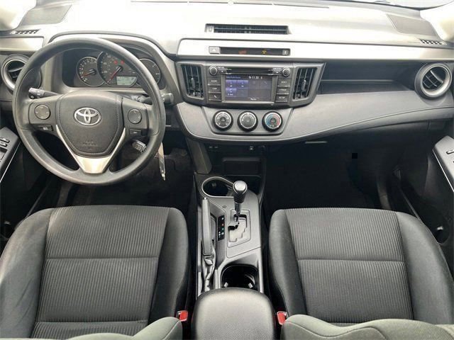 Used 2016 Toyota RAV4 LE image 11