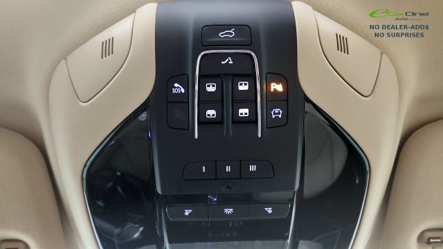 Used 2023 Maserati Levante GT AWD/4WD image 78