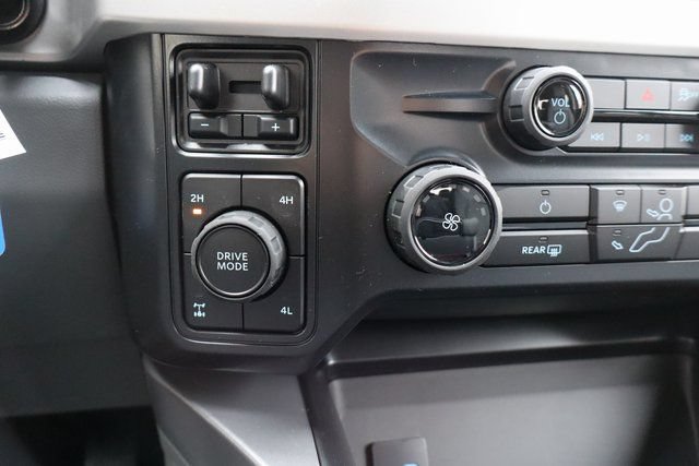 New 2026 Ford F350 XLT w/ FX4 Off-Road Package AWD/4WD image 28