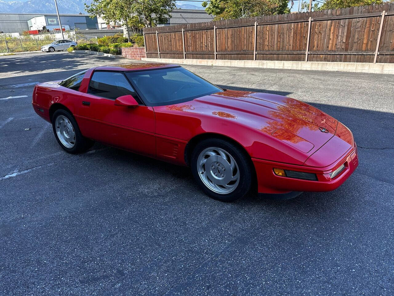 Used 1996 Chevrolet Corvette Coupe image 6