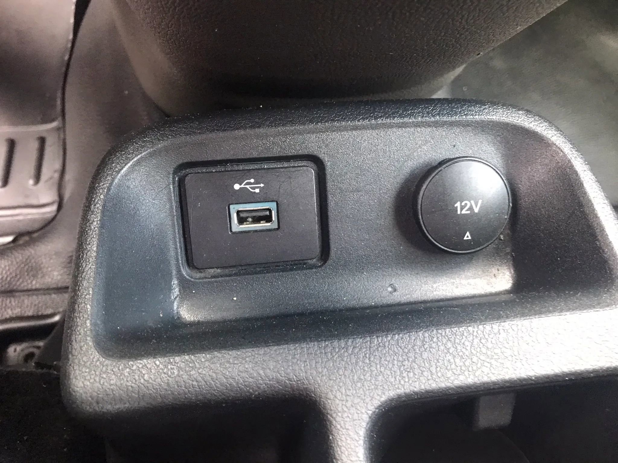 Used 2021 Ford Transit Connect XL FWD image 30