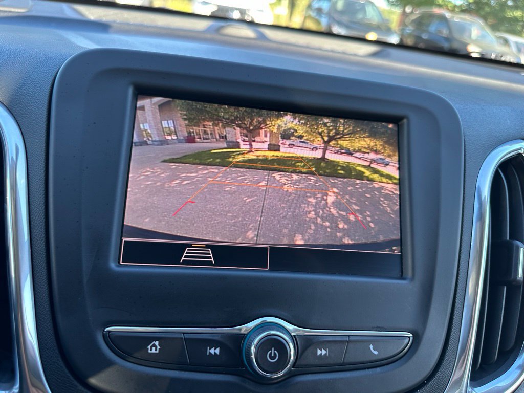 Certified 2024 Chevrolet Equinox LS w/ LS Convenience Package FWD image 17