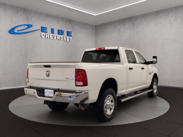 Used 2018 RAM 3500 Tradesman w/ Chrome Appearance Group AWD/4WD image 14
