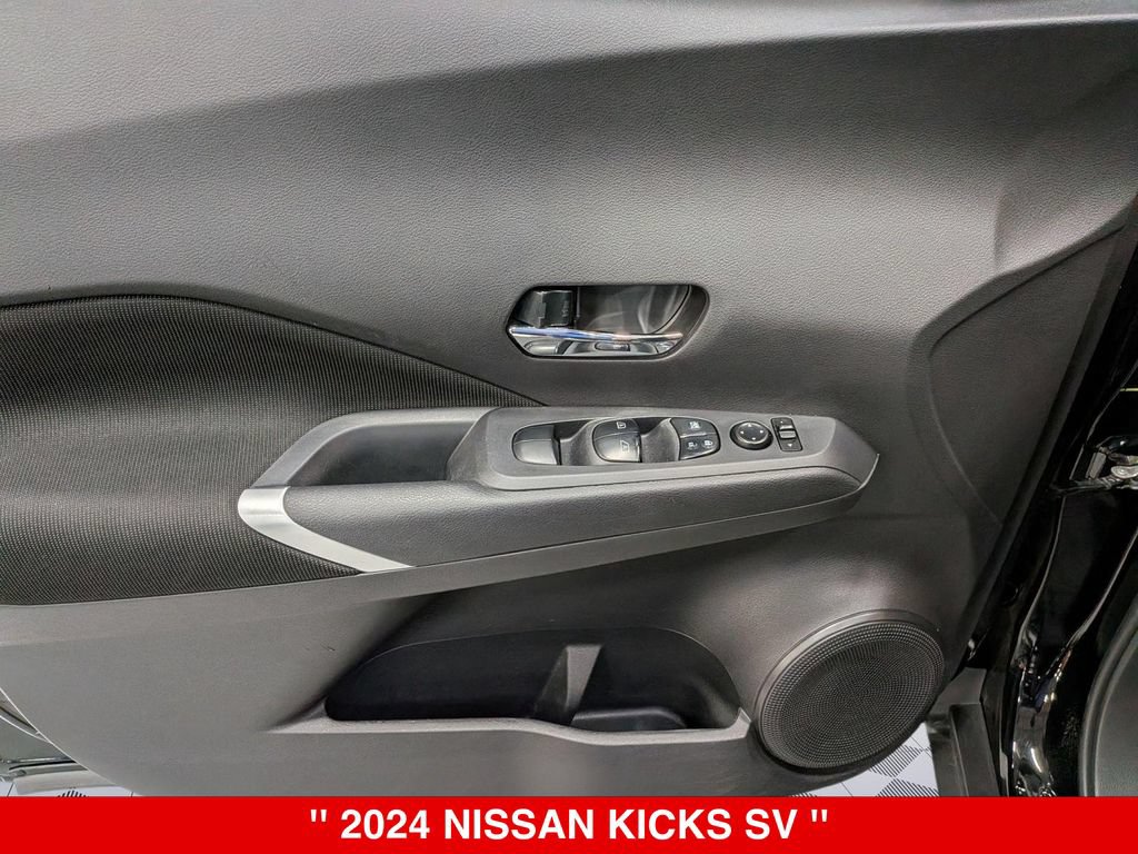 Used 2024 Nissan Kicks SV FWD image 13