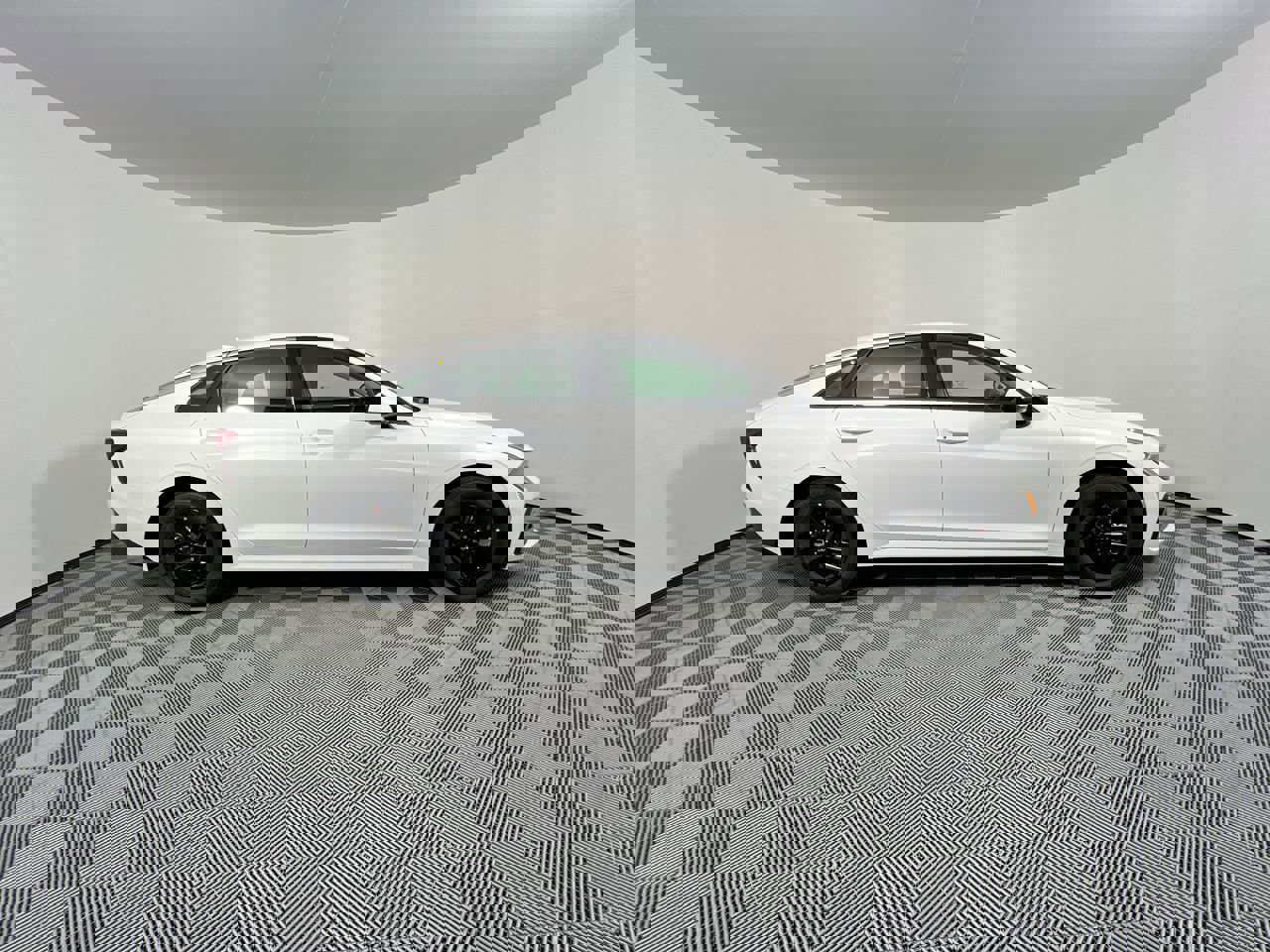 New 2026 Kia K5 LXS image 2