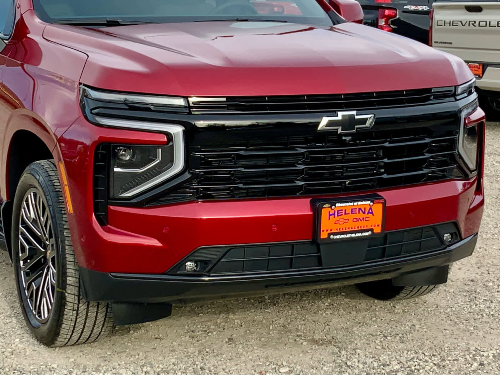 New 2026 Chevrolet Suburban RST image 9