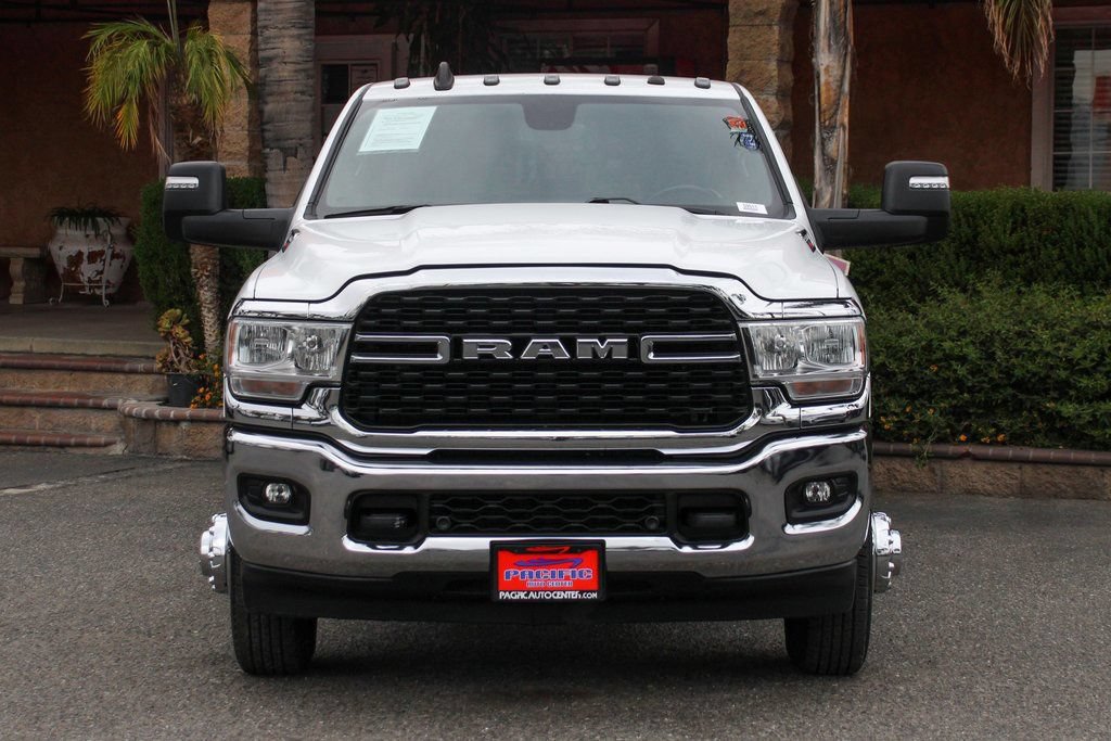Used 2023 RAM 3500 Big Horn w/ Level 1 Equipment Group AWD/4WD image 3