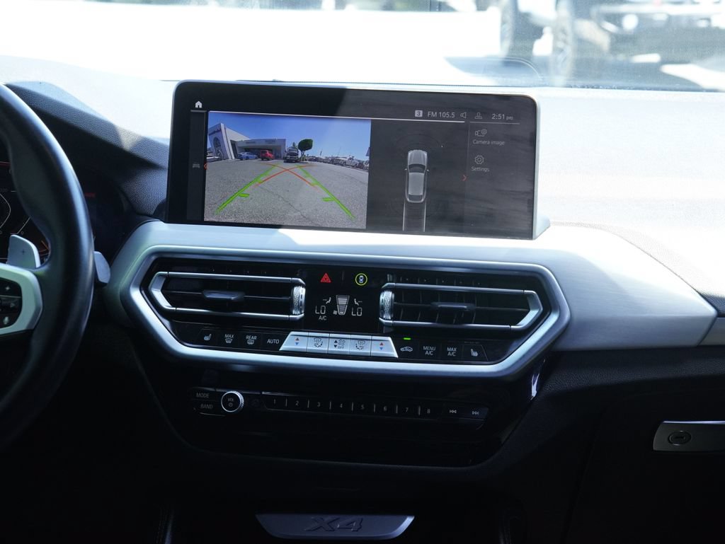 Used 2024 BMW X4 xDrive30i w/ M Sport Package AWD/4WD image 31