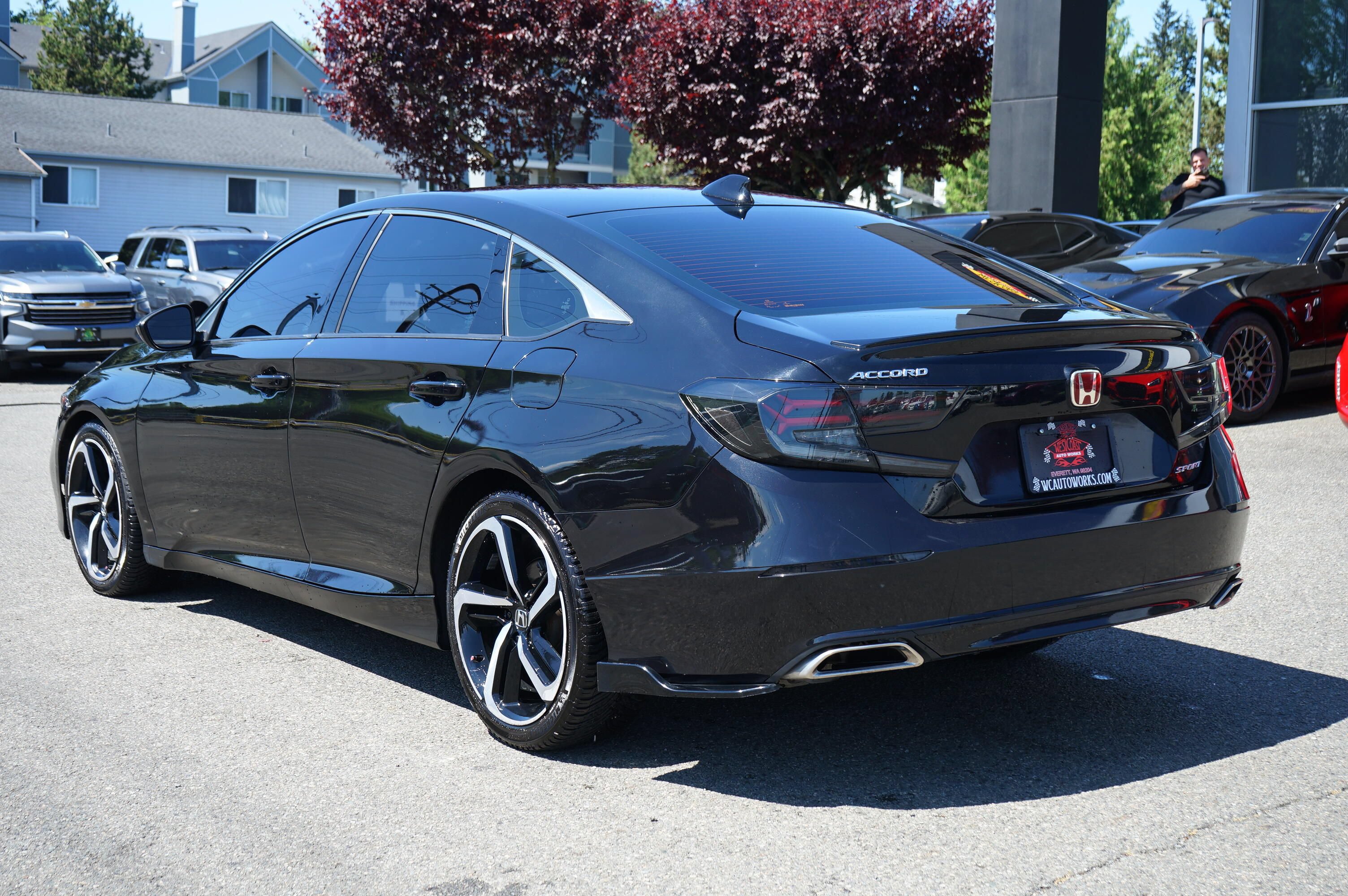 Used 2019 Honda Accord Sport image 3