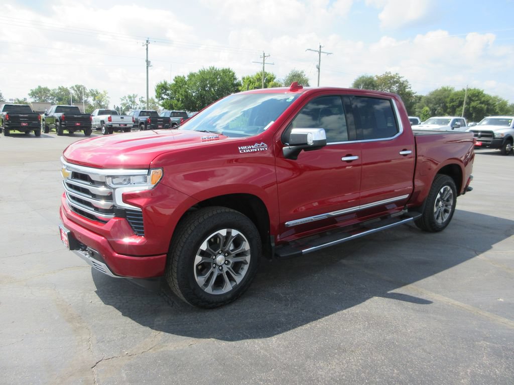 Certified 2024 Chevrolet Silverado 1500 High Country AWD/4WD image 13