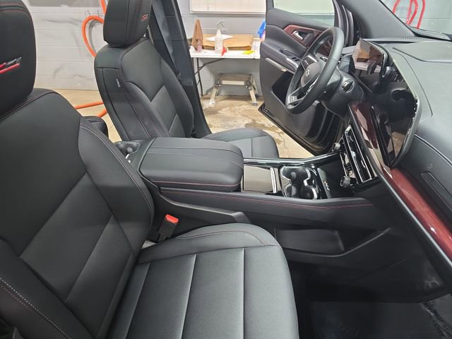 New 2026 Chevrolet Traverse Z71 w/ Driver Confidence Package image 12