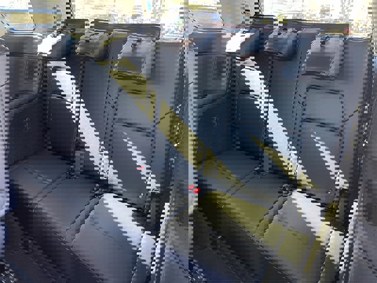 Certified 2023 Nissan Pathfinder Platinum image 28