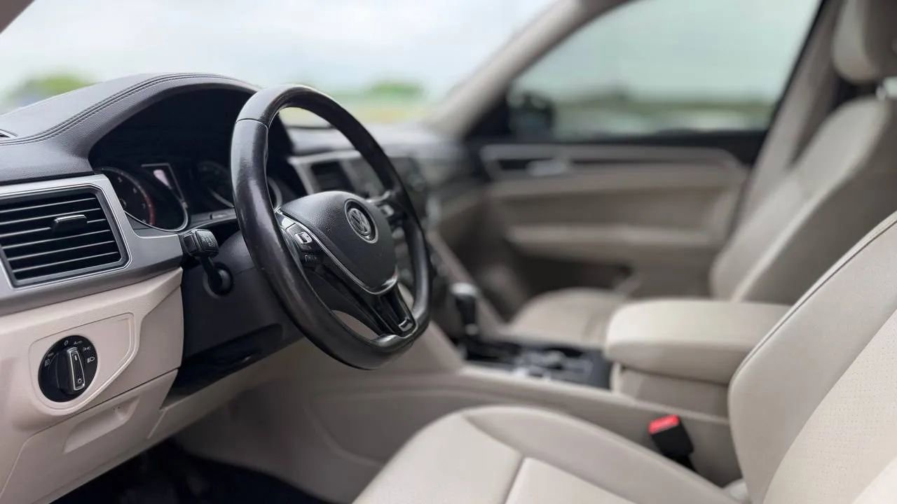 Used 2018 Volkswagen Atlas SE AWD/4WD image 19