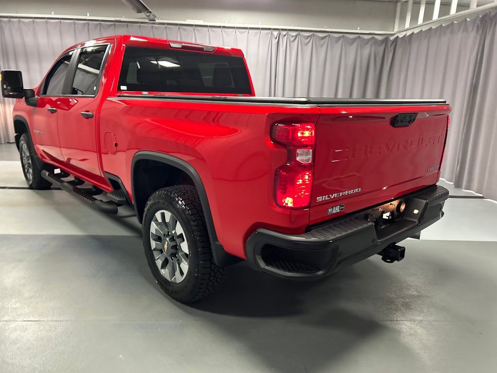 Used 2025 Chevrolet Silverado 2500 Custom w/ Custom Value Package AWD/4WD image 5