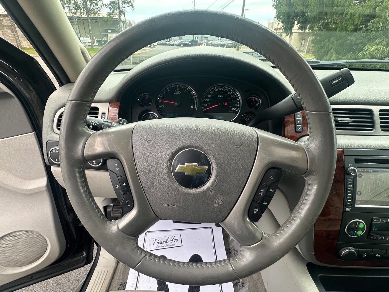 Used 2013 Chevrolet Suburban LT image 26