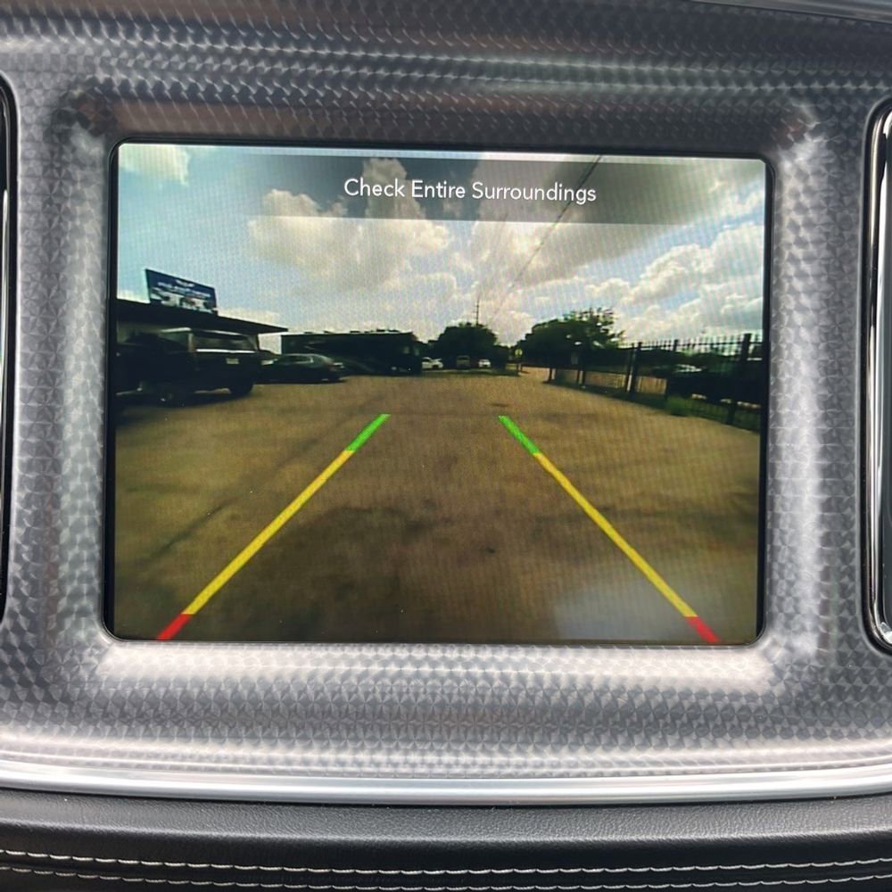 Used 2022 Dodge Challenger SRT Hellcat w/ Plus Package RWD image 9