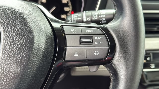 Used 2024 Honda Pilot Touring image 14
