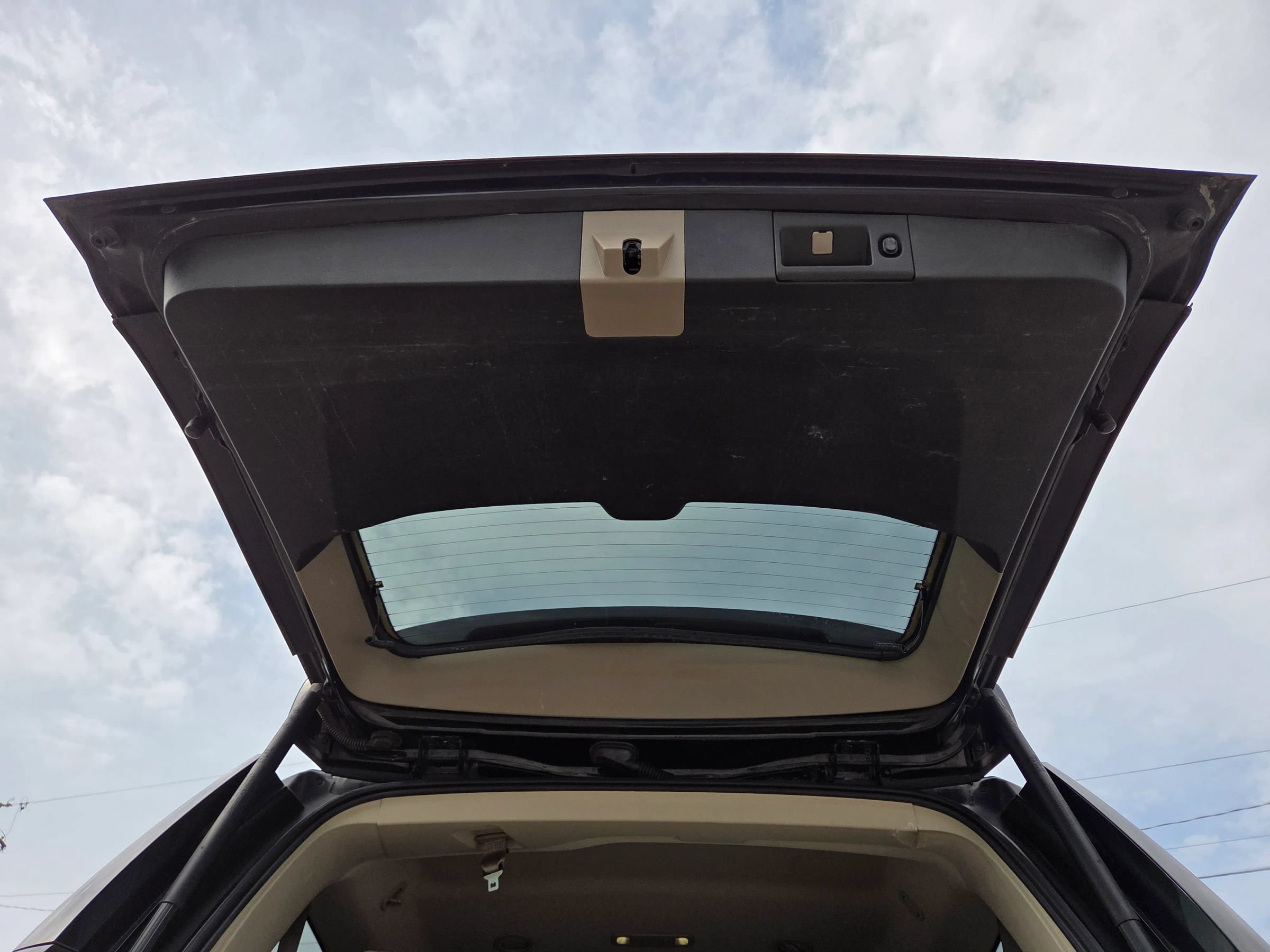 Used 2016 Chevrolet Tahoe LT AWD/4WD image 22