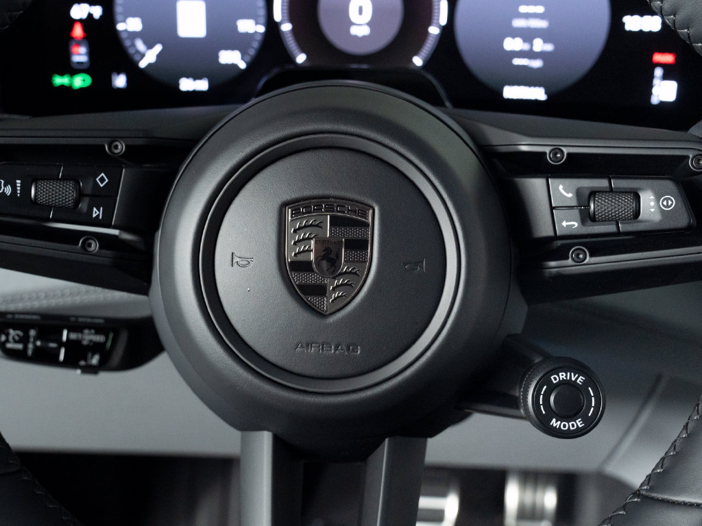 New 2026 Porsche Cayenne Turbo AWD/4WD image 33