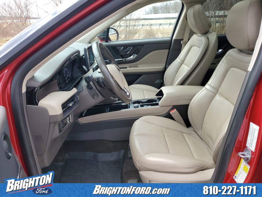 Used 2020 Lincoln Corsair Reserve w/ Elements Package image 10