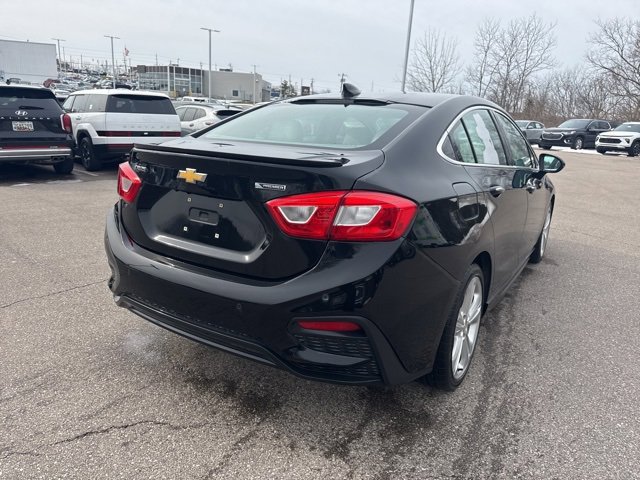 Used 2017 Chevrolet Cruze Premier image 5