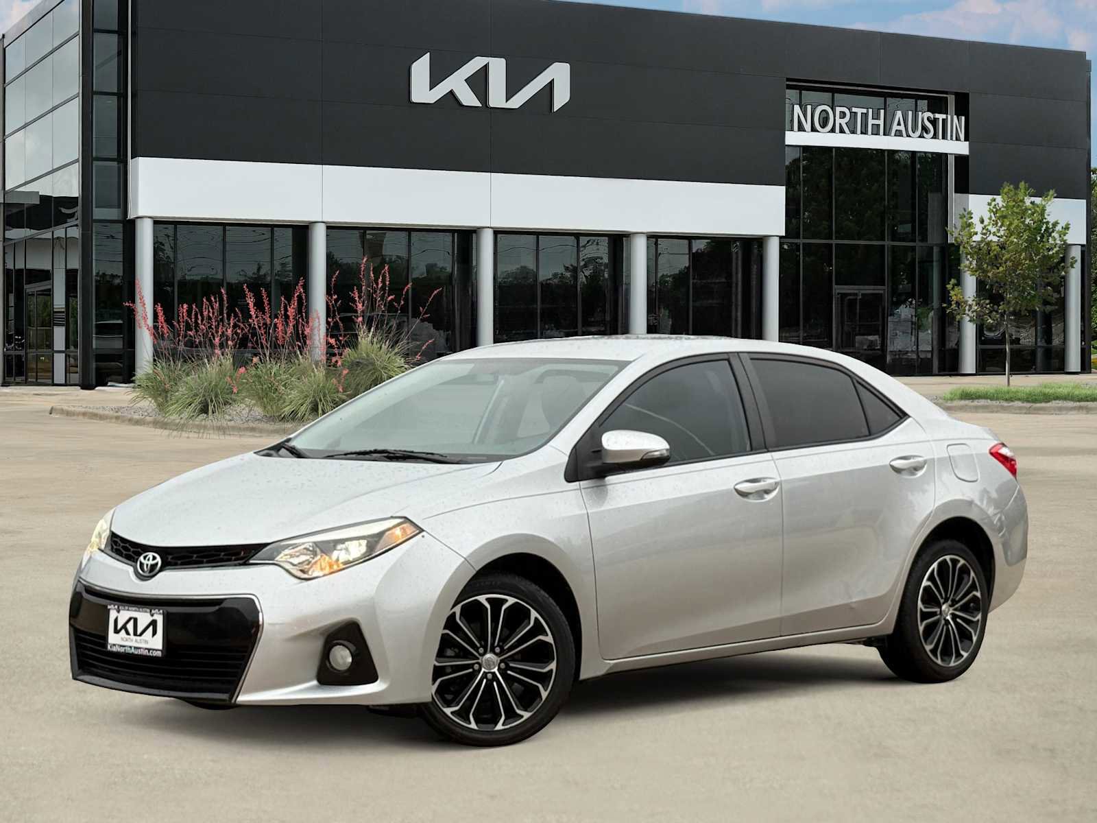 Used 2014 Toyota Corolla S FWD image 1