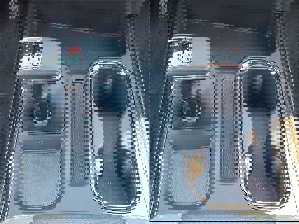 Used 2023 Chevrolet Silverado 1500 ZR2 w/ Technology Package image 21