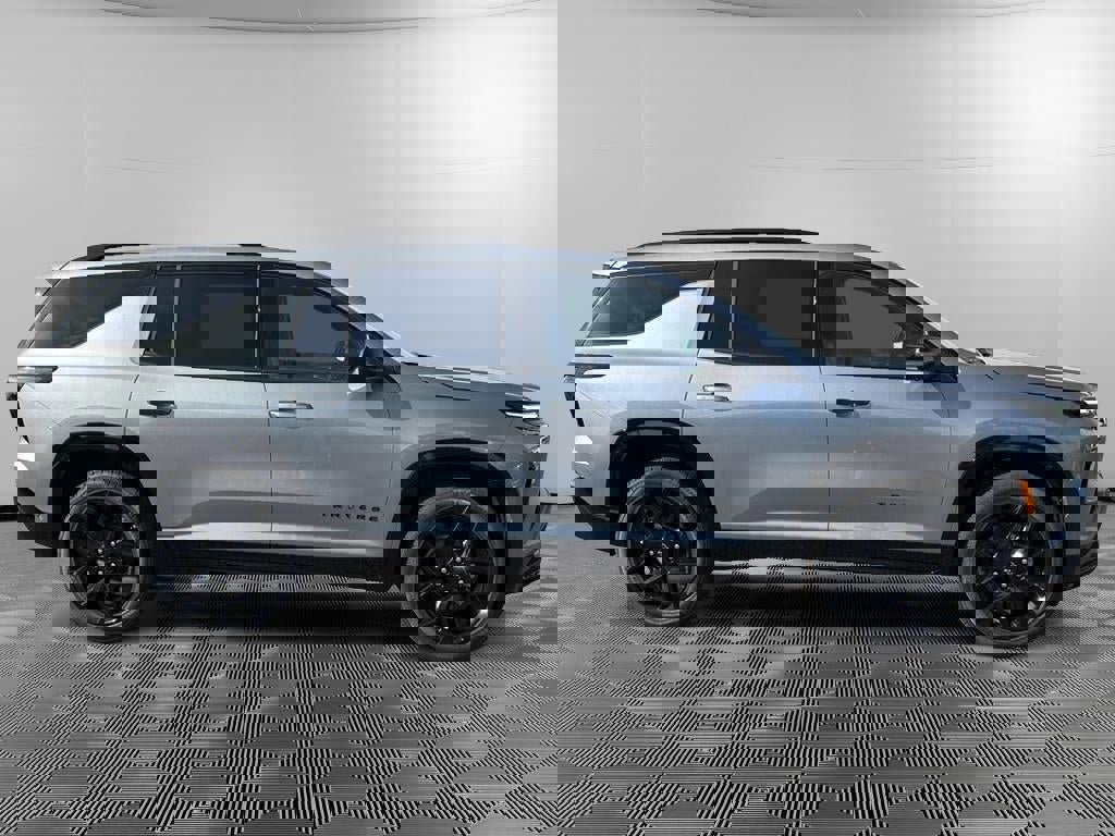 New 2026 Chevrolet Traverse RS image 8