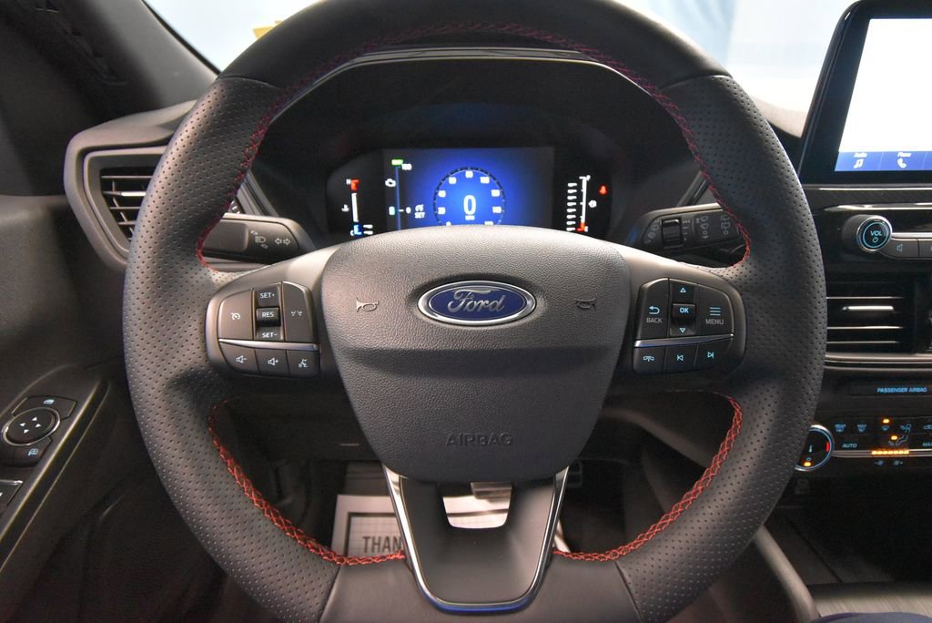 Used 2024 Ford Escape ST-Line w/ Equipment Group 301A FWD image 11