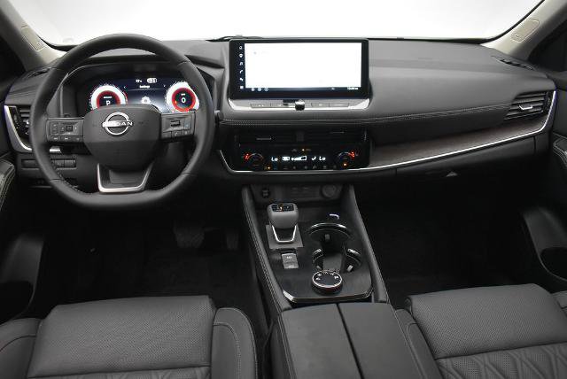 Certified 2026 Nissan Rogue Platinum w/ Platinum Premium Package AWD/4WD image 30