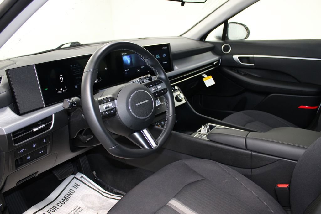 Used 2025 Hyundai Sonata SEL image 19