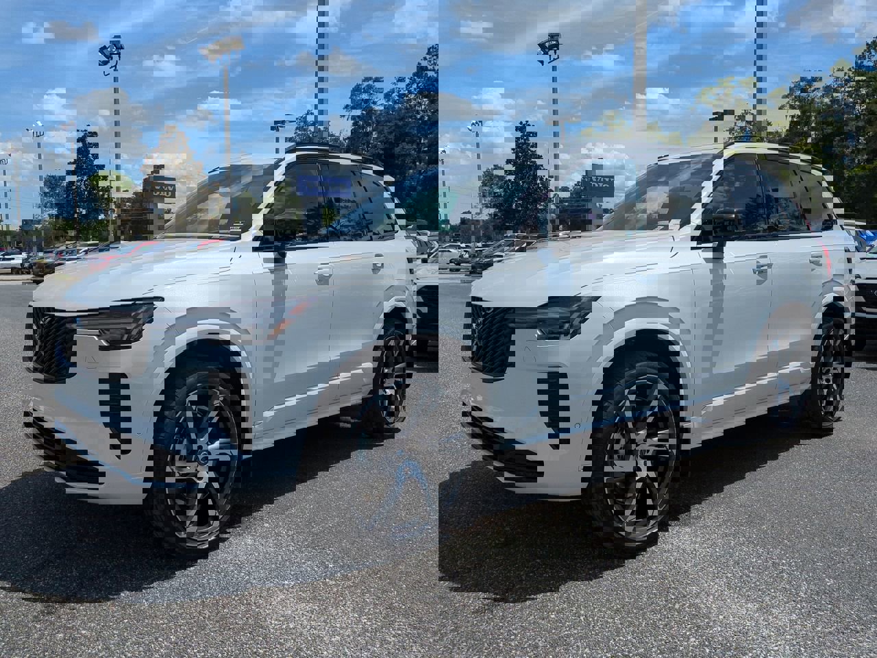 New 2026 Volvo XC90 B6 Ultra w/ Lounge Package image 8