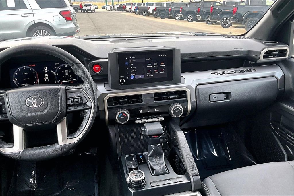 Used 2025 Toyota Tacoma TRD Off-Road image 6