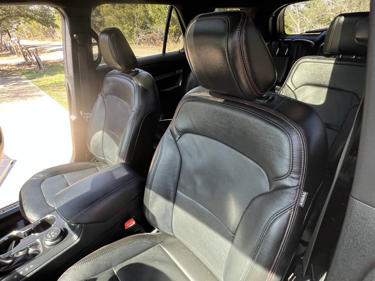 Used 2018 Ford Explorer Sport w/ Equipment Group 401A image 21