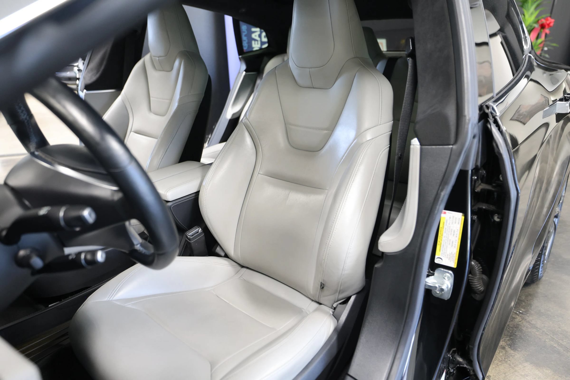 Used 2014 Tesla Model S P85D AWD/4WD image 27