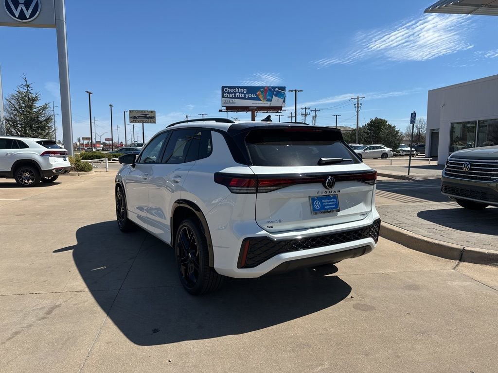 New 2026 Volkswagen Tiguan SE R-Line AWD/4WD image 6