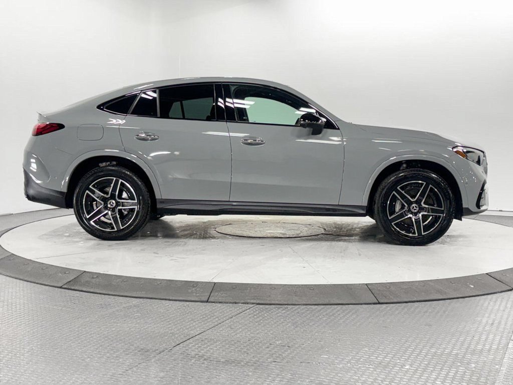 Used 2026 Mercedes-Benz GLC 300 4MATIC image 34