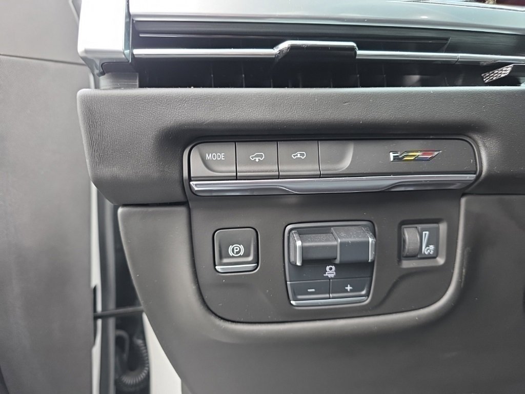 Used 2025 Cadillac Escalade V image 20