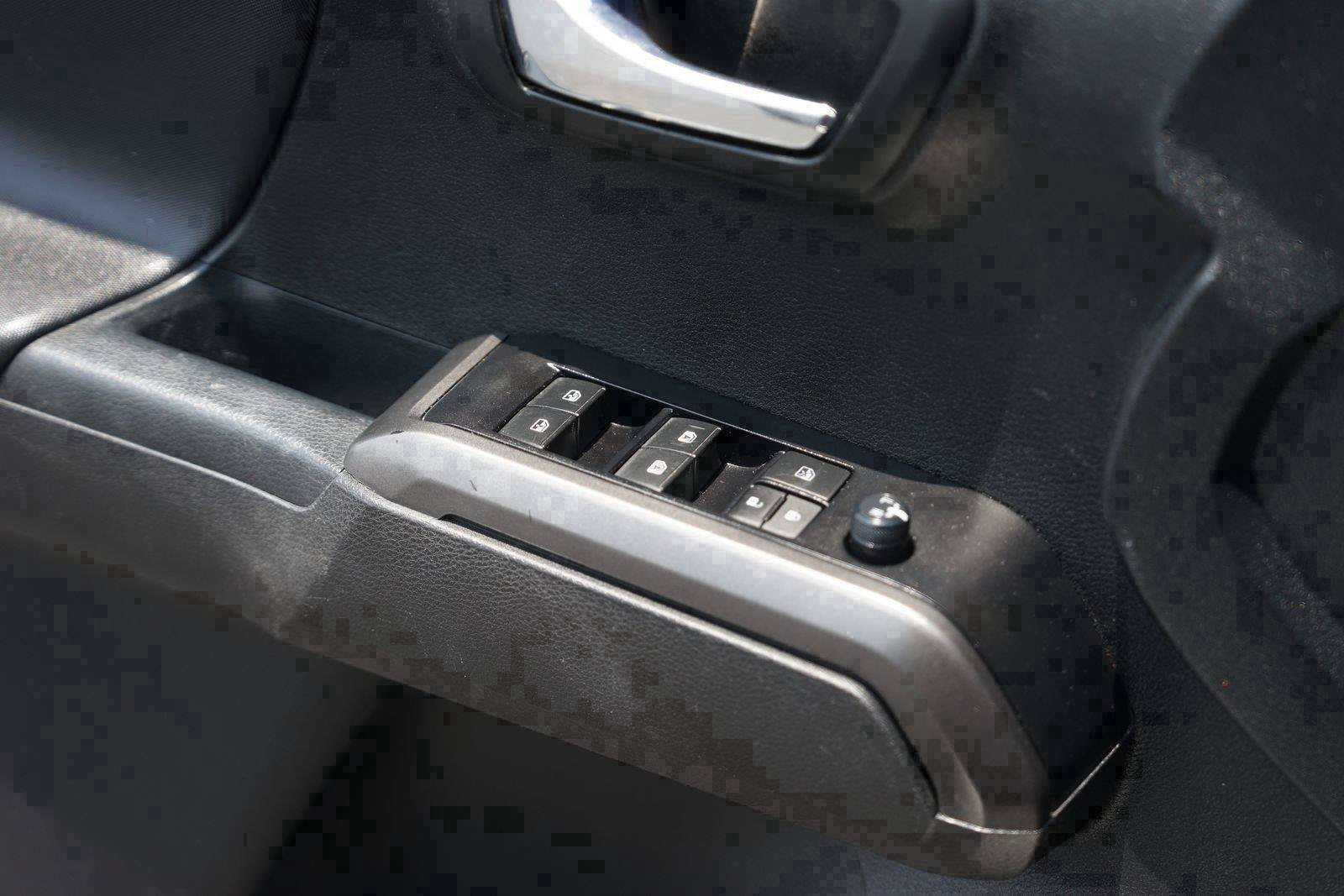 Used 2023 Toyota Tacoma TRD Sport AWD/4WD image 29