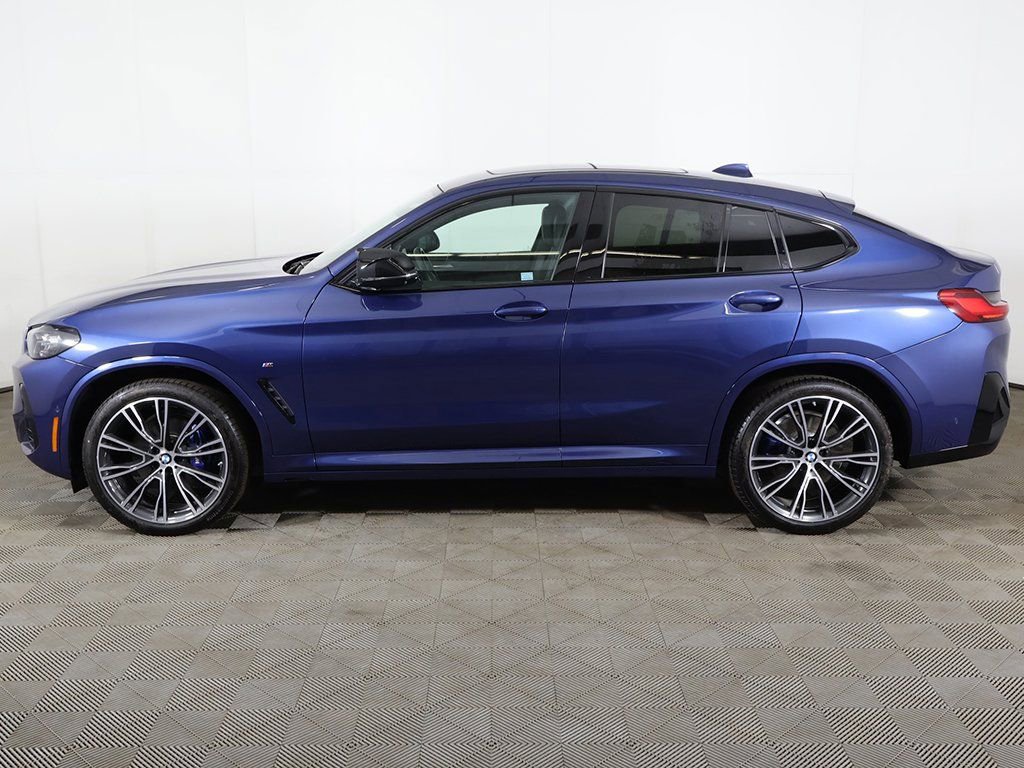 Used 2025 BMW X4 M40i w/ Premium Enhanced Package image 21