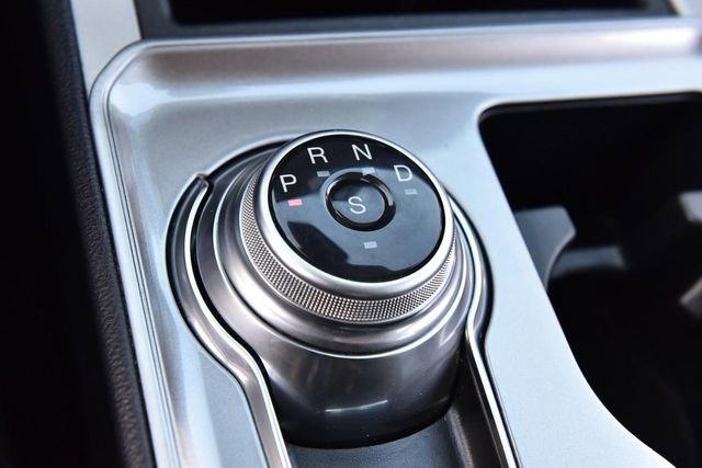 Used 2024 Ford Edge SEL image 17