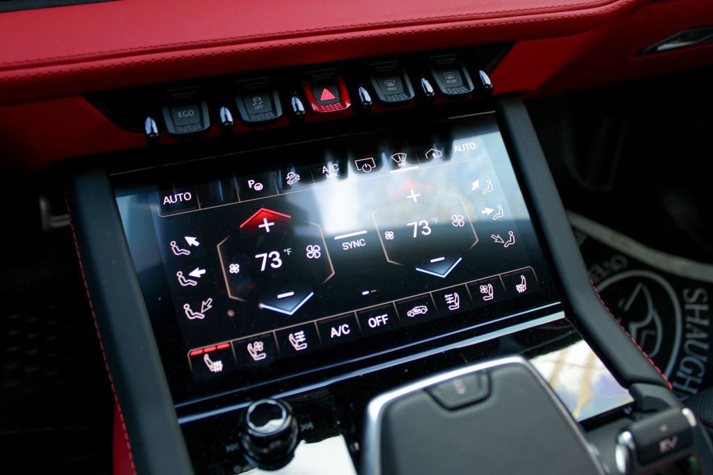 Used 2025 Lamborghini Urus SE image 18