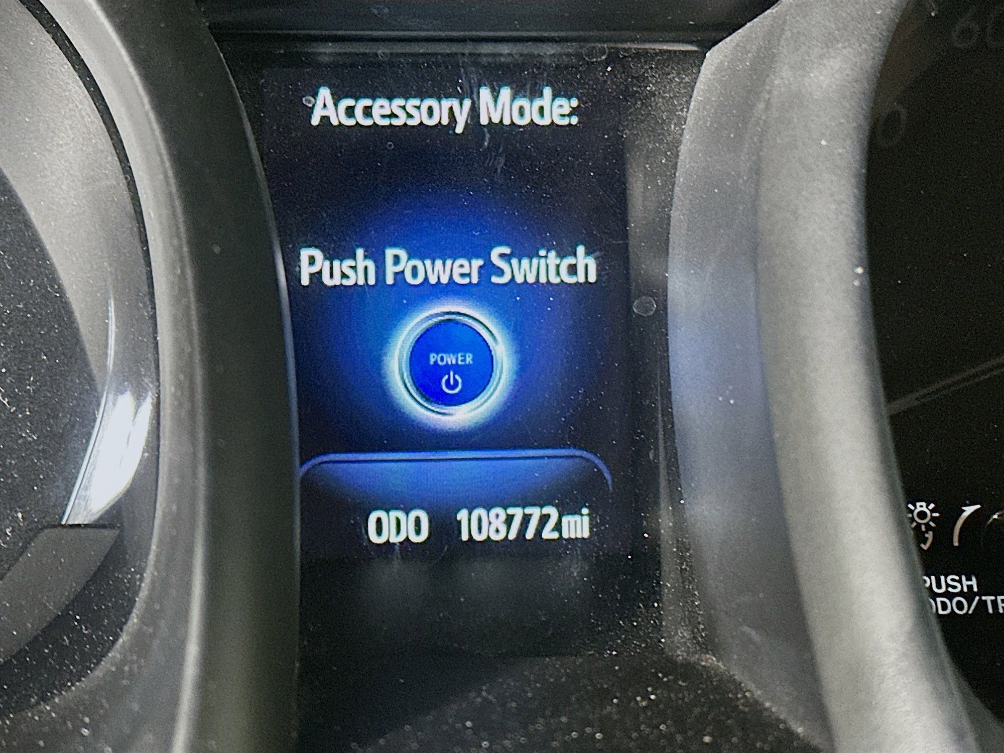 Used 2016 Toyota Avalon Limited FWD image 18